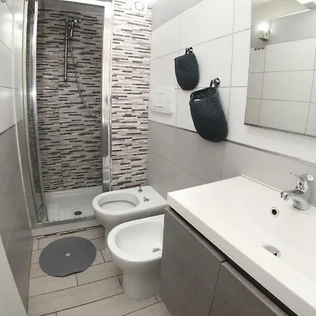 Brillantina House * Неаполь